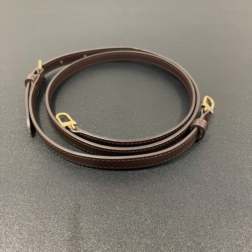 Louis Vuitton Brown Leather Bag Strap with Gold Hardware (C141986)